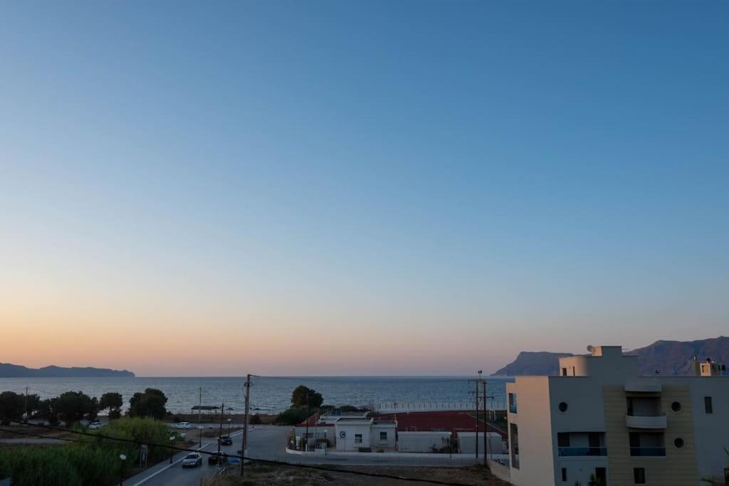 Smell Of The Sea Apartment Kíssamos Exterior foto